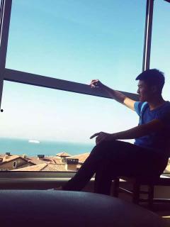 吃瓜群众小矮人视频,揭秘视频背后的趣味故事