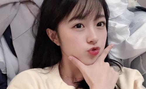 抖音主播跳舞吃瓜视频