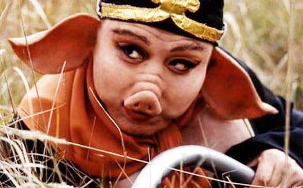 86版猪八戒偷瓜吃视频,86版经典动画的欢乐瞬间